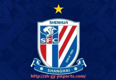 JN江南体育-英超球员娇妻和家庭生活揭秘